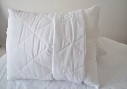 P+P, Hotel micro steppelt párnavédő szilikon golyós betéttel (40x50)