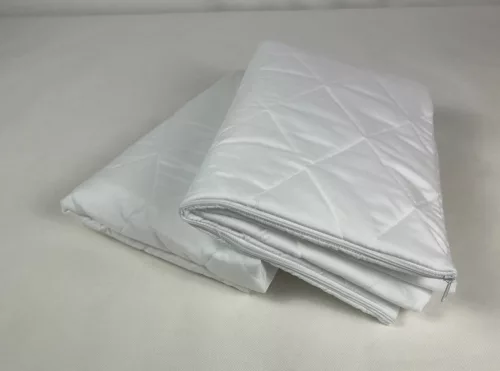 Hotel micro steppelt cipzáras párnavédő huzat (nem vízhatlan, cippzáras) 40x50