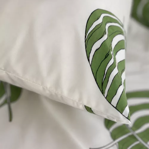 Mikrofeeber zöld leveles párnahuzat 40x50