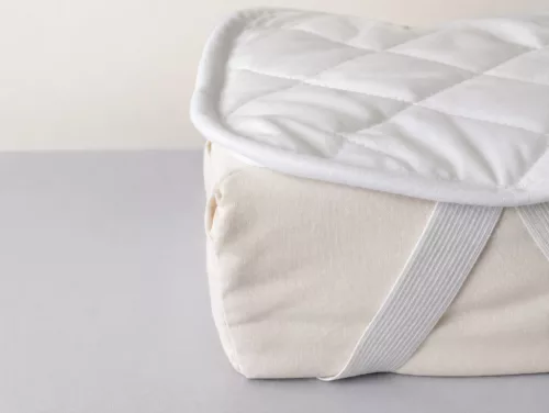Sabata Comfort plus PU steppelt ágyvédő  (140x200)